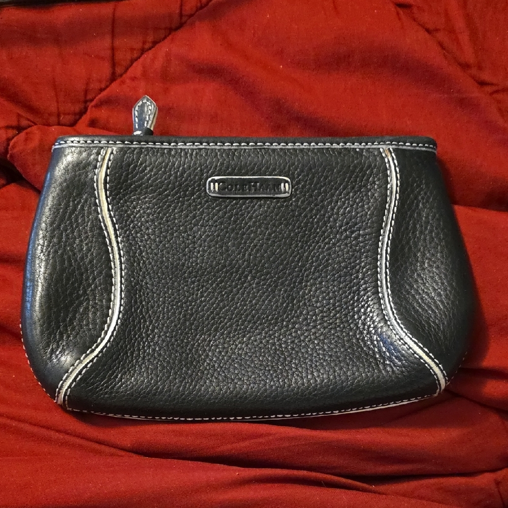 COLE HAAN LEATHER CLUTCH